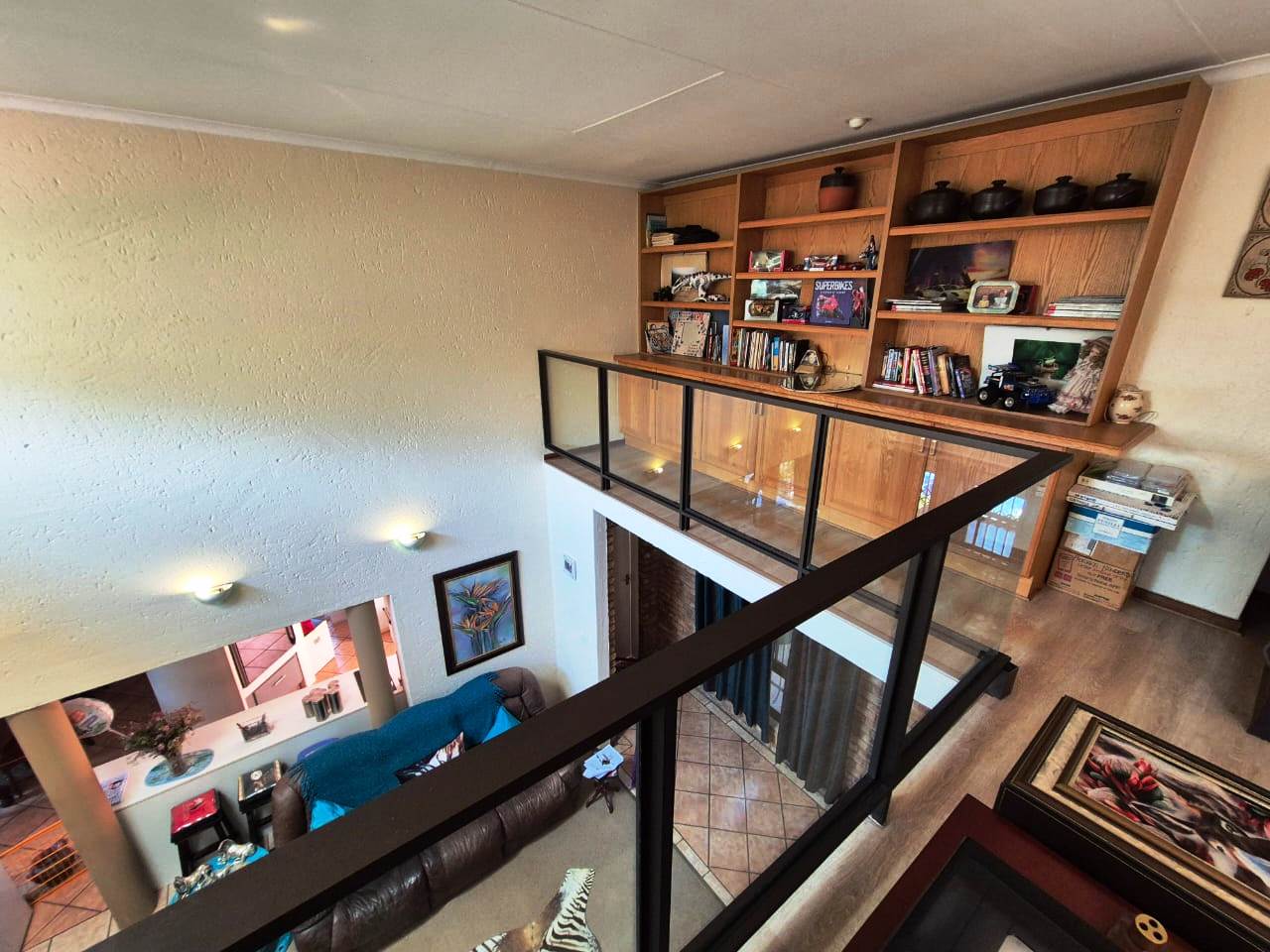 Huge three bedroom for sale in Montana Park