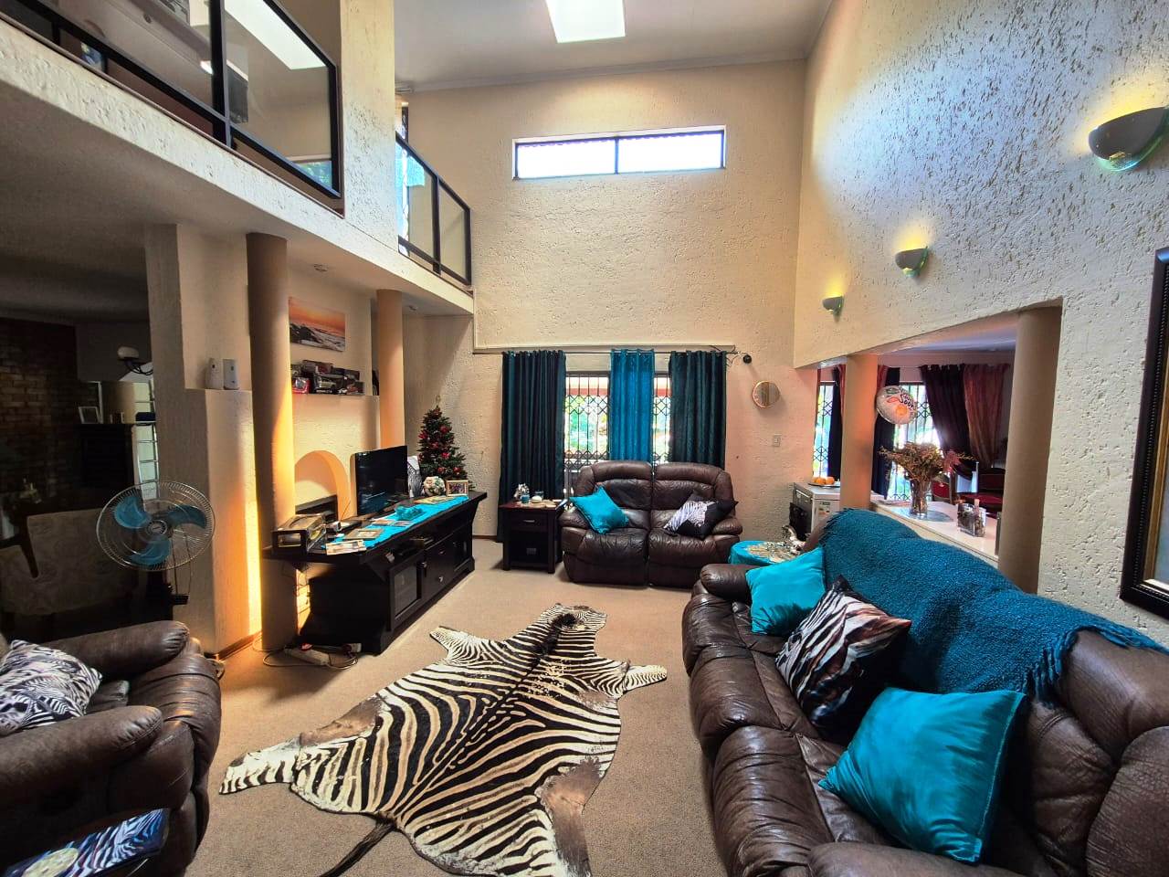 Huge three bedroom for sale in Montana Park