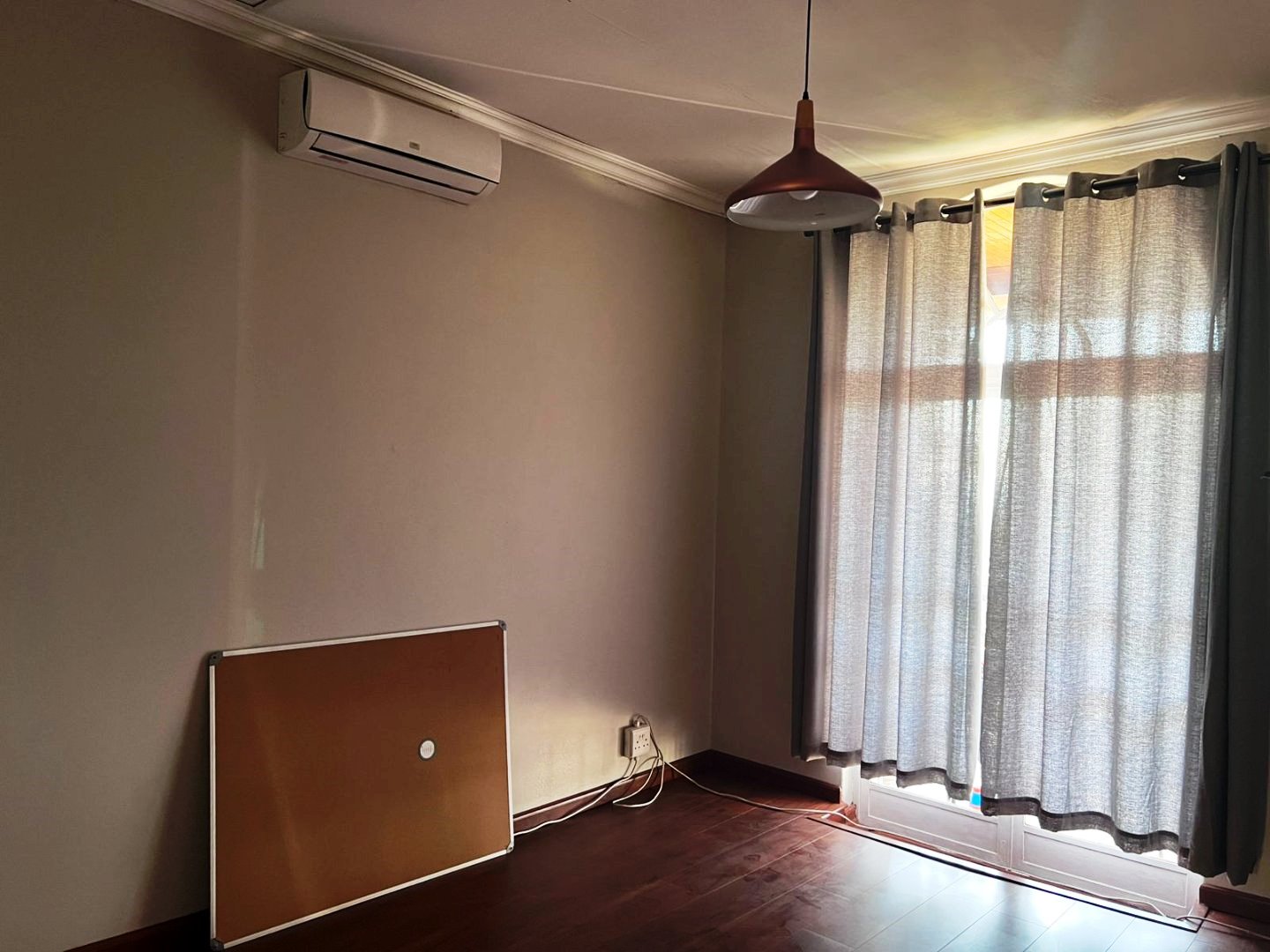 Four bedroom house for sale in Magalieskruin