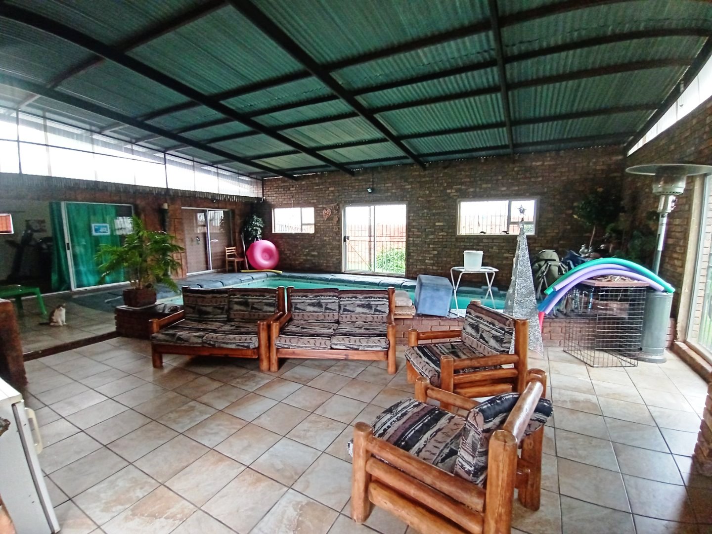 Four bedroom with flatlet for sale in Tileba