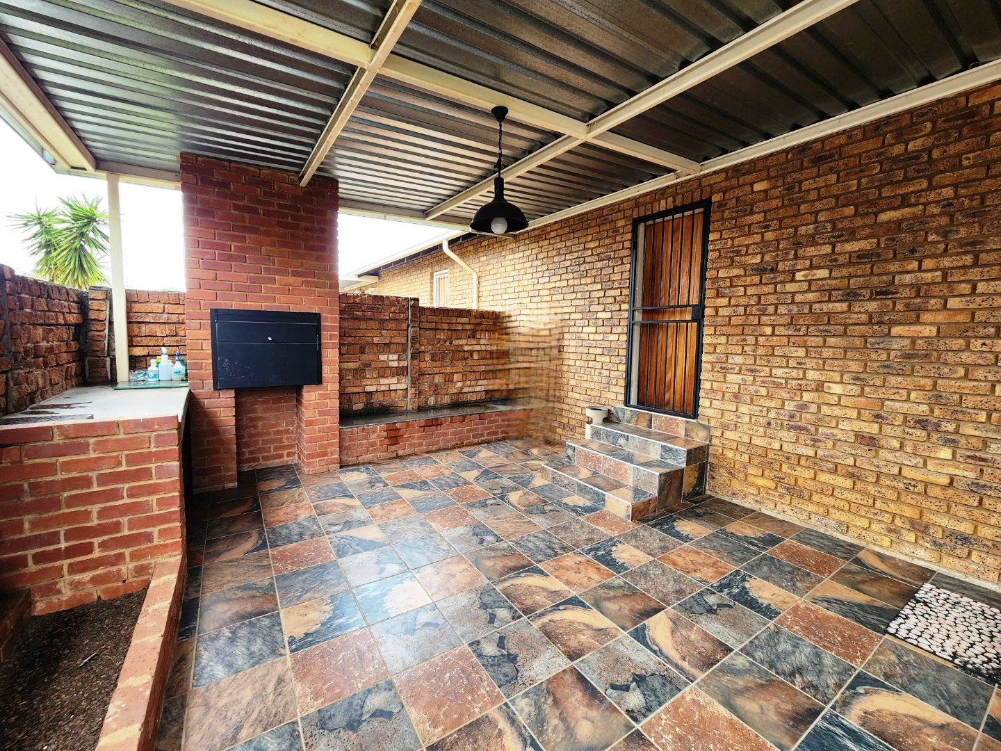 Perfect three bedroom for sale in Florauna