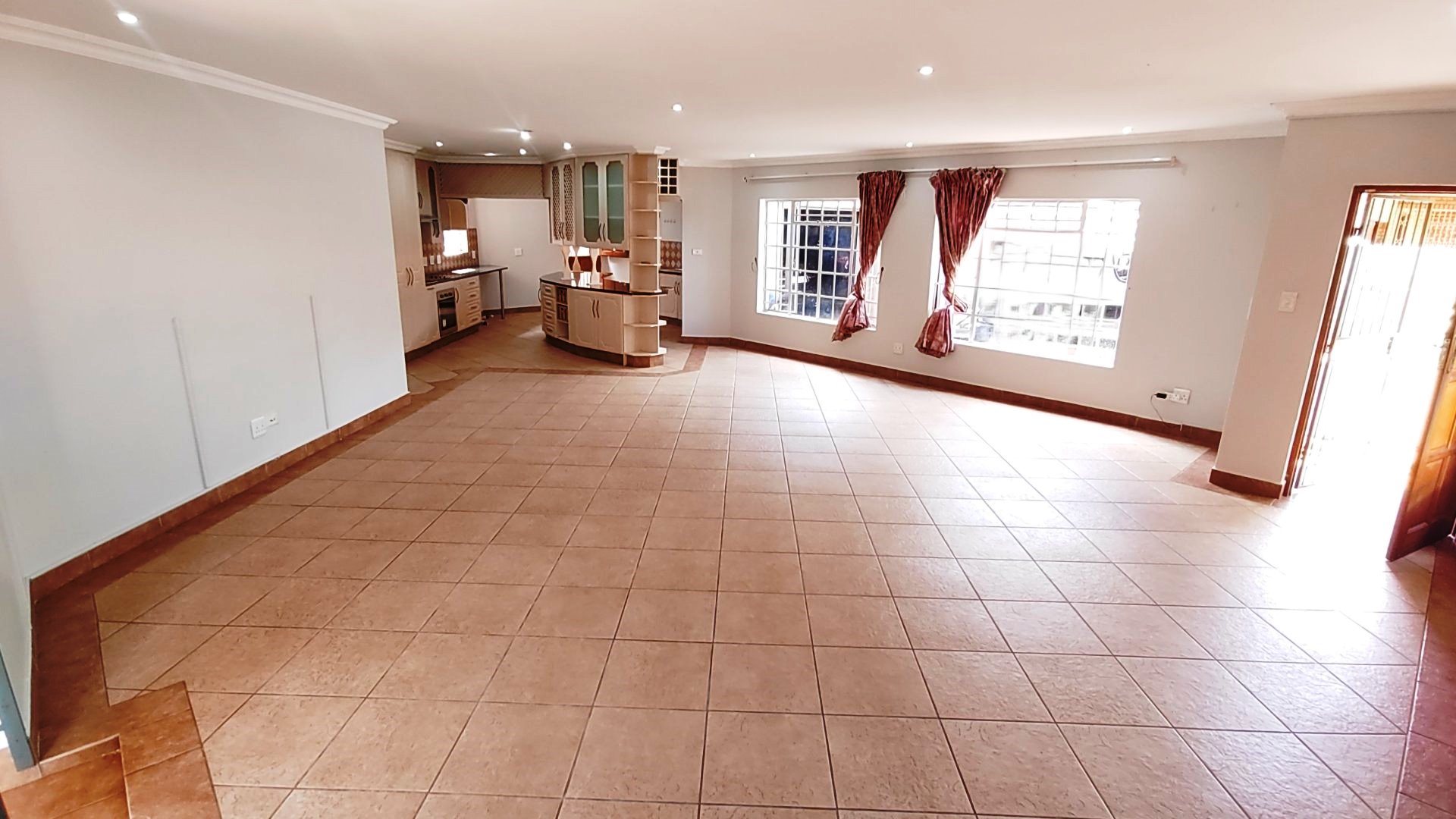 Beautiful three bedroom for sale in Montana