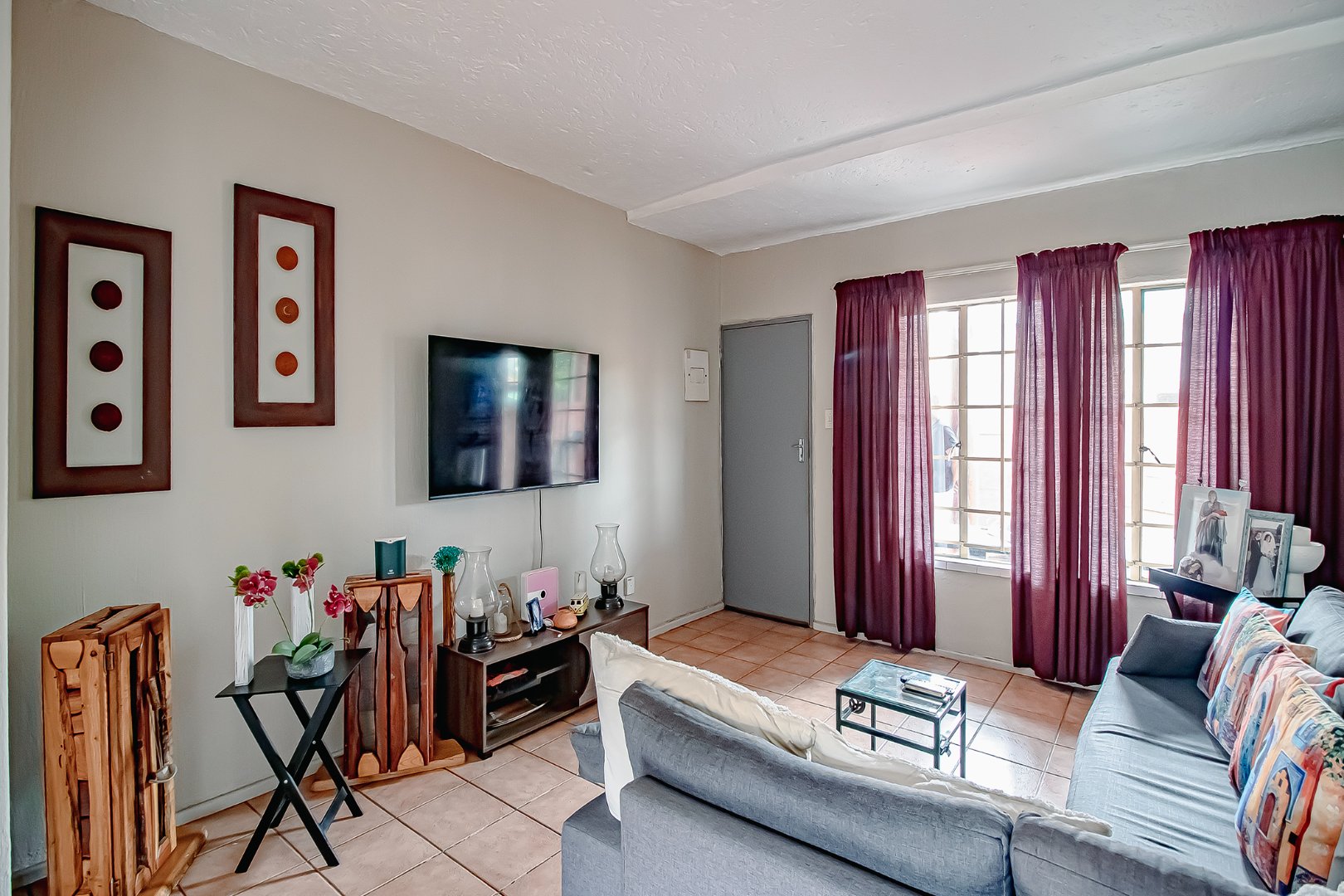 Beautiful two bedroom for sale in Mayville