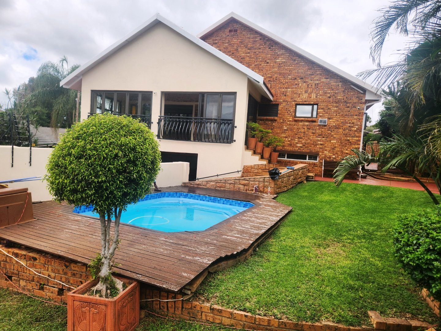 Huge five bedroom house for sale in Wonderboom