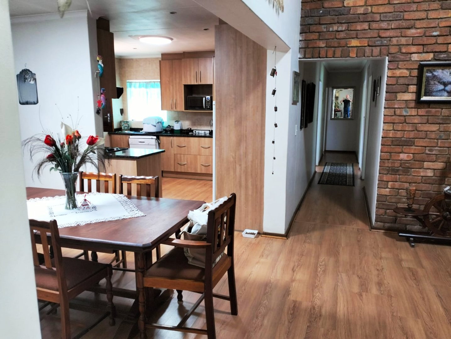 Large three bedroom house for sale in Dorandia