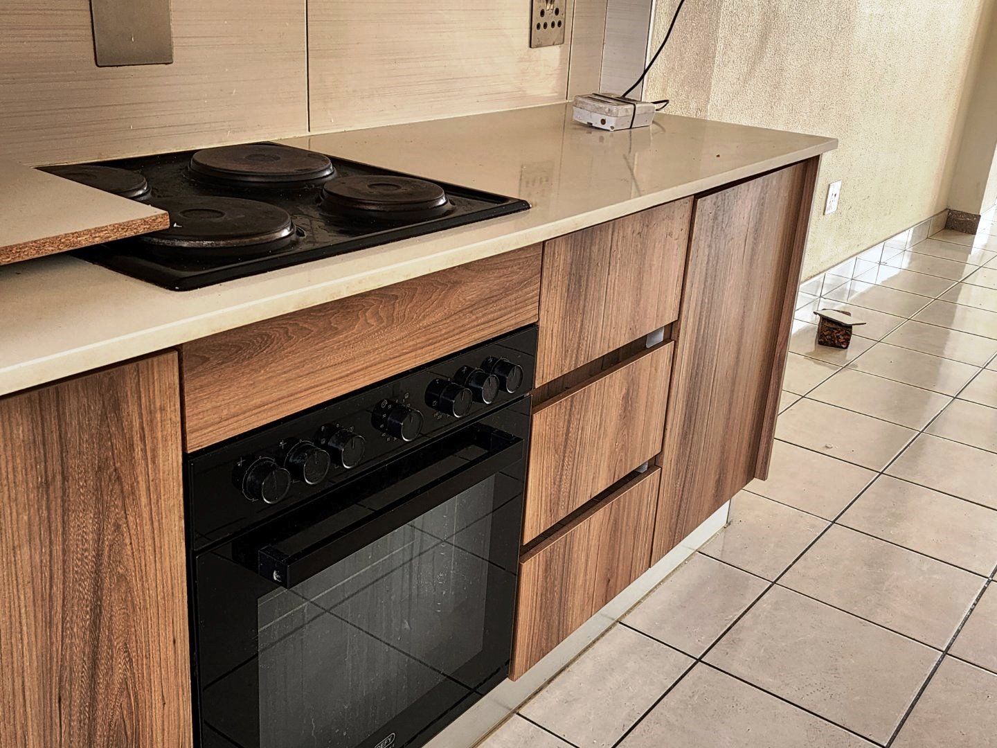 Large two bedroom for sale in Pretoria North