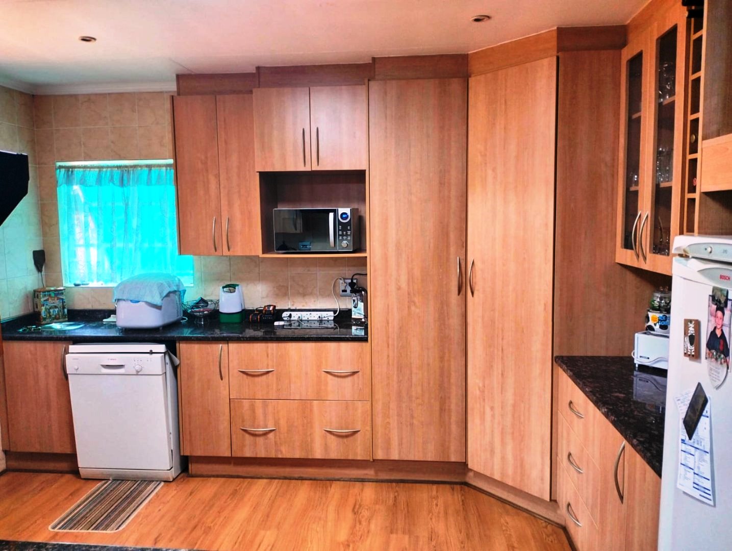 Large three bedroom house for sale in Dorandia