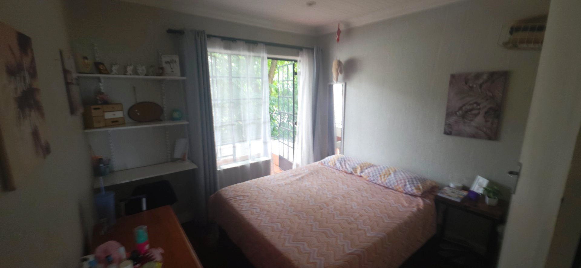 Three bedroom house for sale in Montana Park