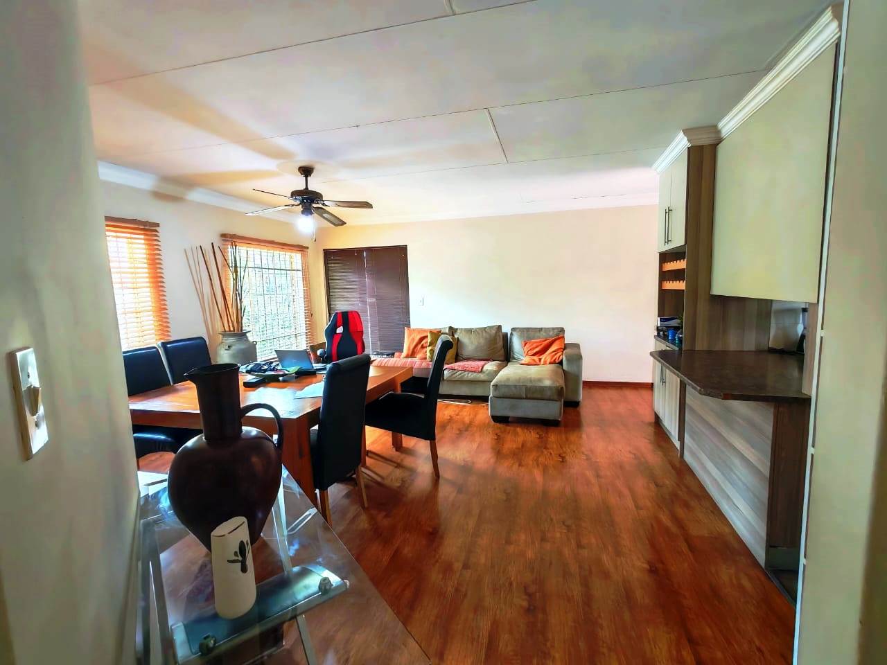 Large three bedroom duet for sale in Sinoville