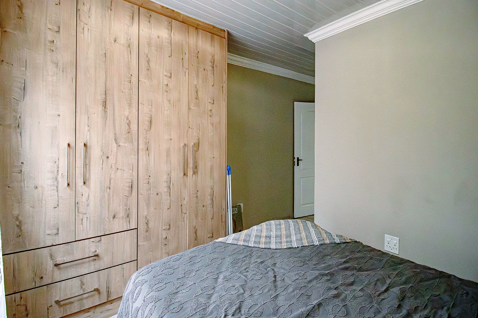 Modern three bedroom in Chantelle for sale