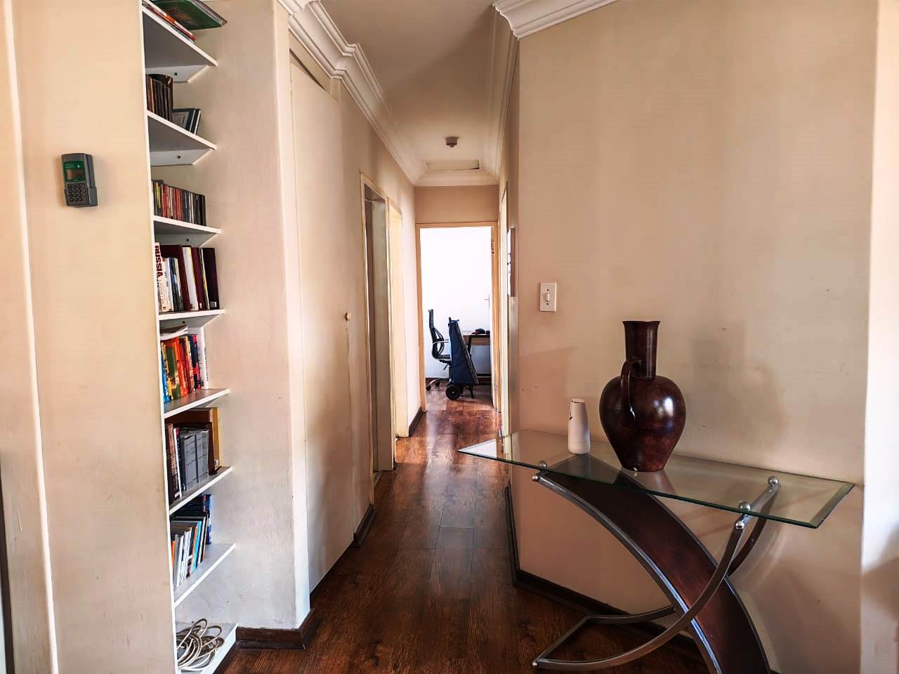 Large three bedroom duet for sale in Sinoville