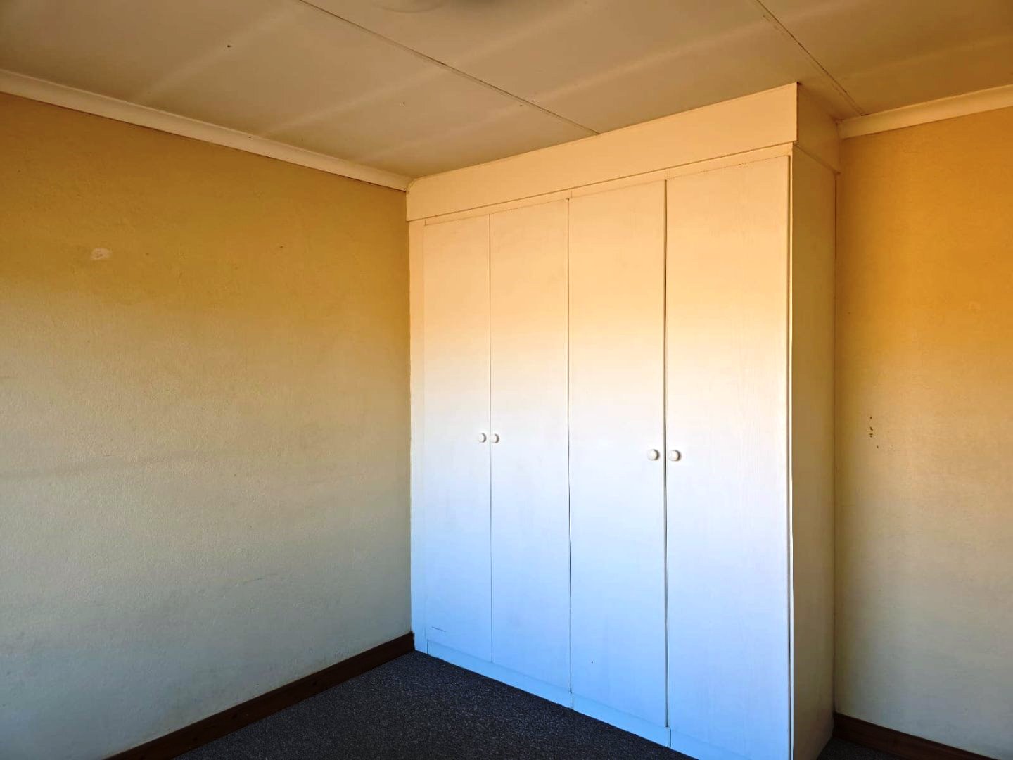 Large two bedroom duplex for sale in Annlin