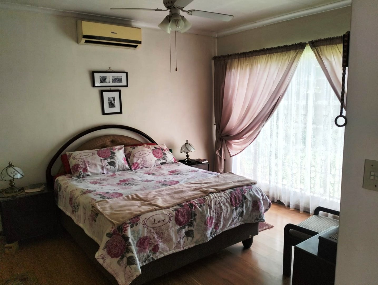 Large three bedroom house for sale in Dorandia