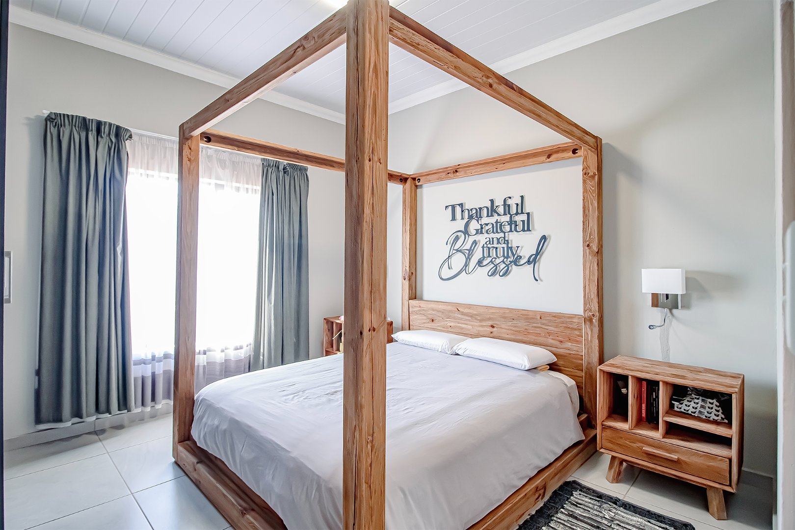 Stylish two bedroom simplex for sale in Annlin