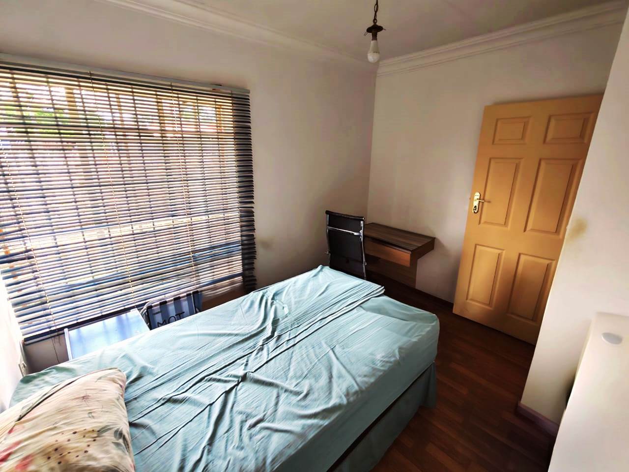 Large three bedroom duet for sale in Sinoville