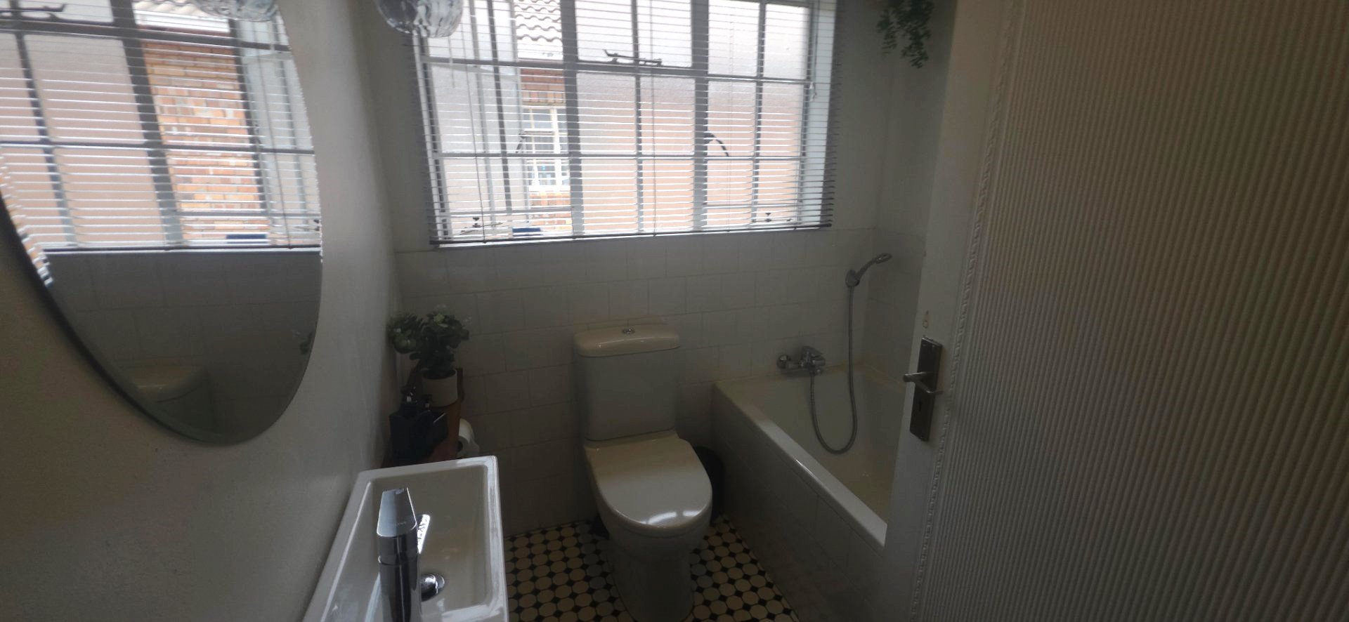 Three bedroom house for sale in Montana Park