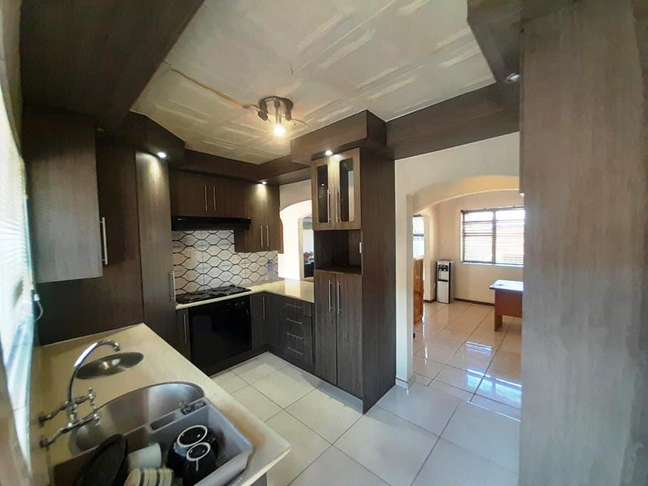 Three bedroom house for sale in Chantelle