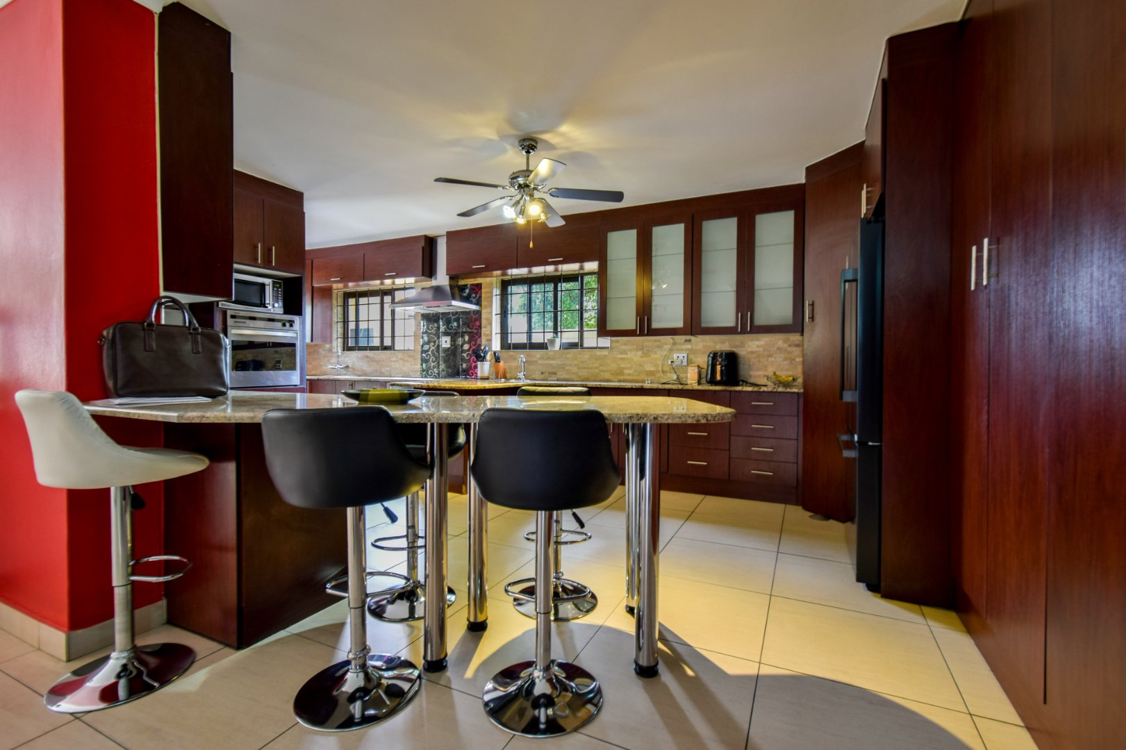 Modern five bedroom house for sale in Gezina