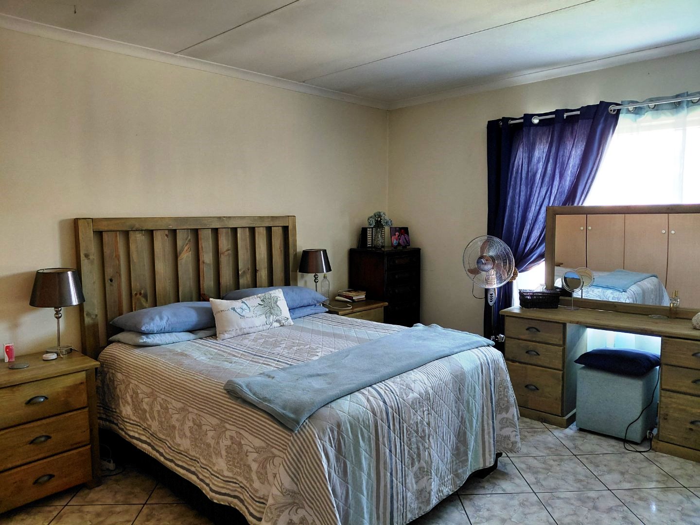 Huge three bedroom for sale in Montana Park