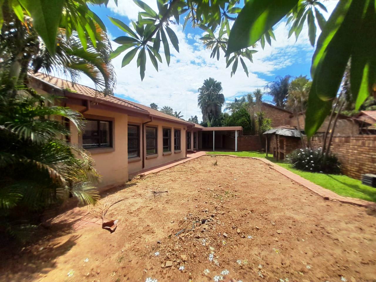 Three bedroom house for sale in Chantelle