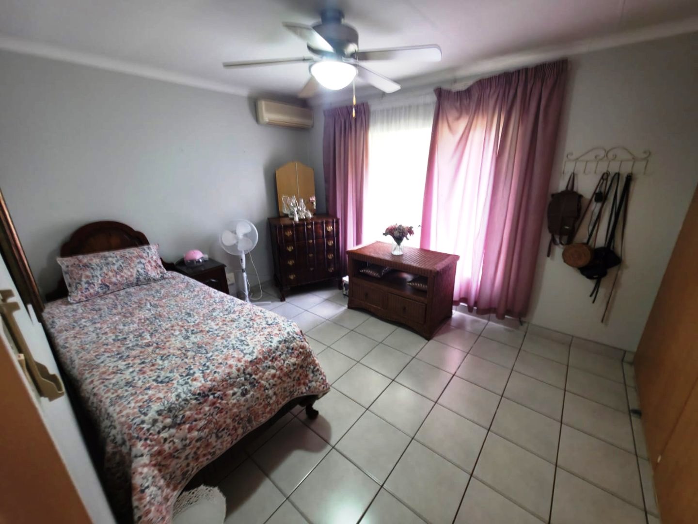 Three bedroom duet for sale in Annlin