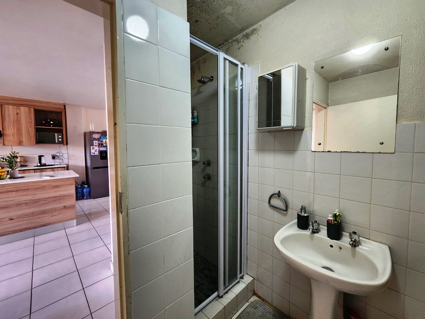 Large two bedroom for sale in Pretoria North
