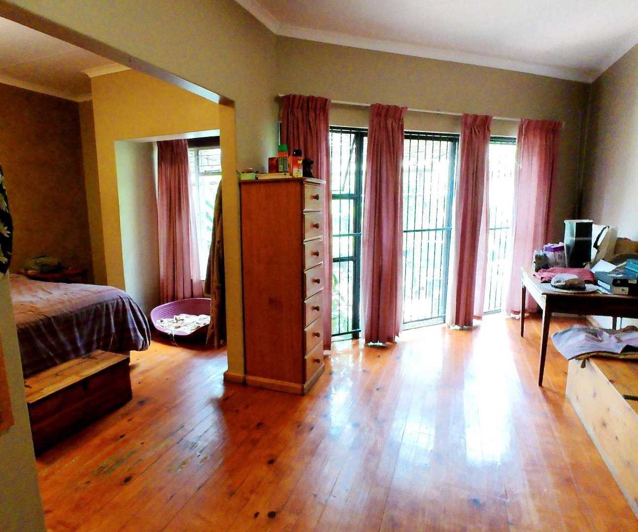 Four bedroom house for sale in Amandasig