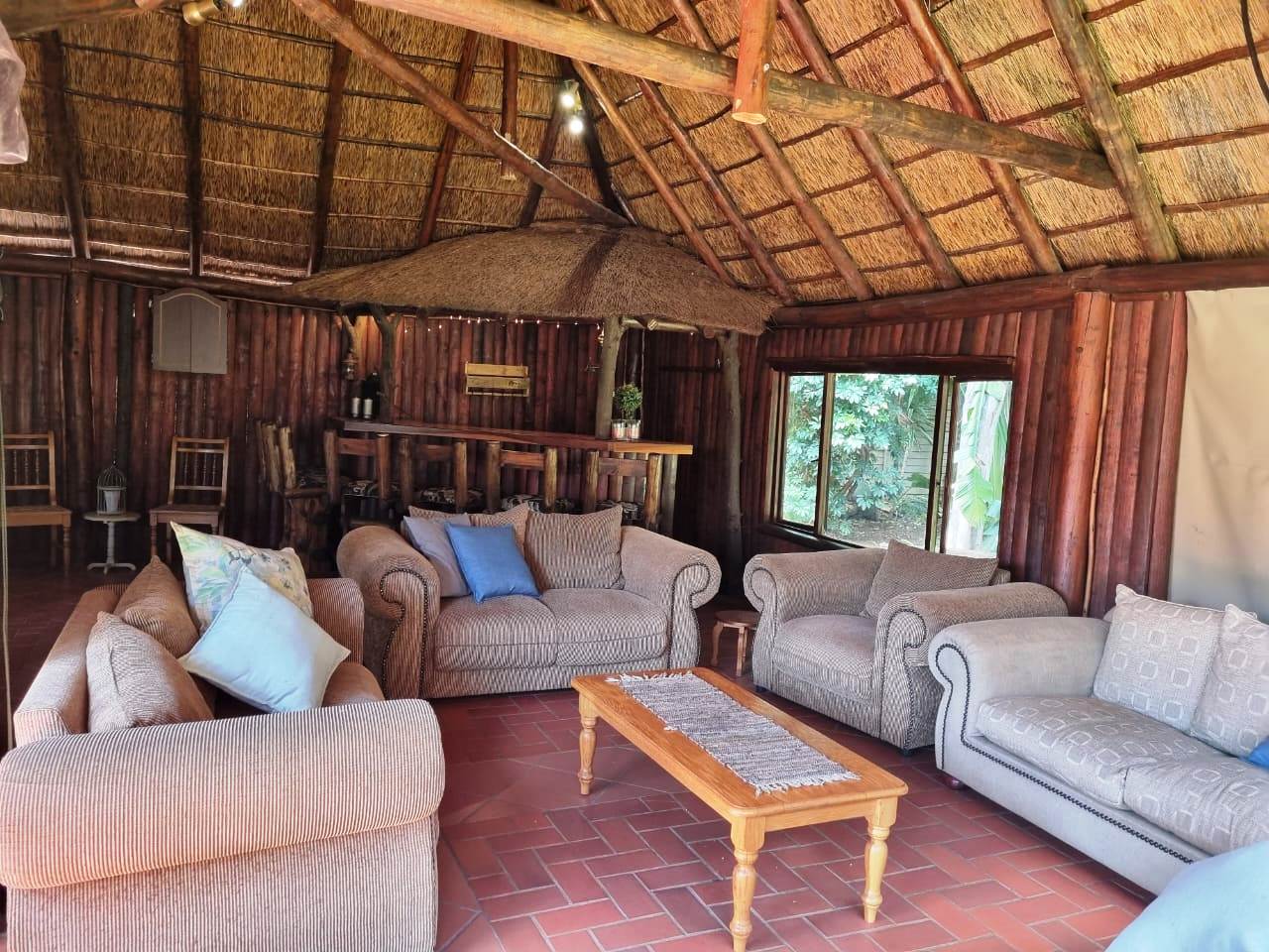 Three bedroom for sale in old Doornpoort