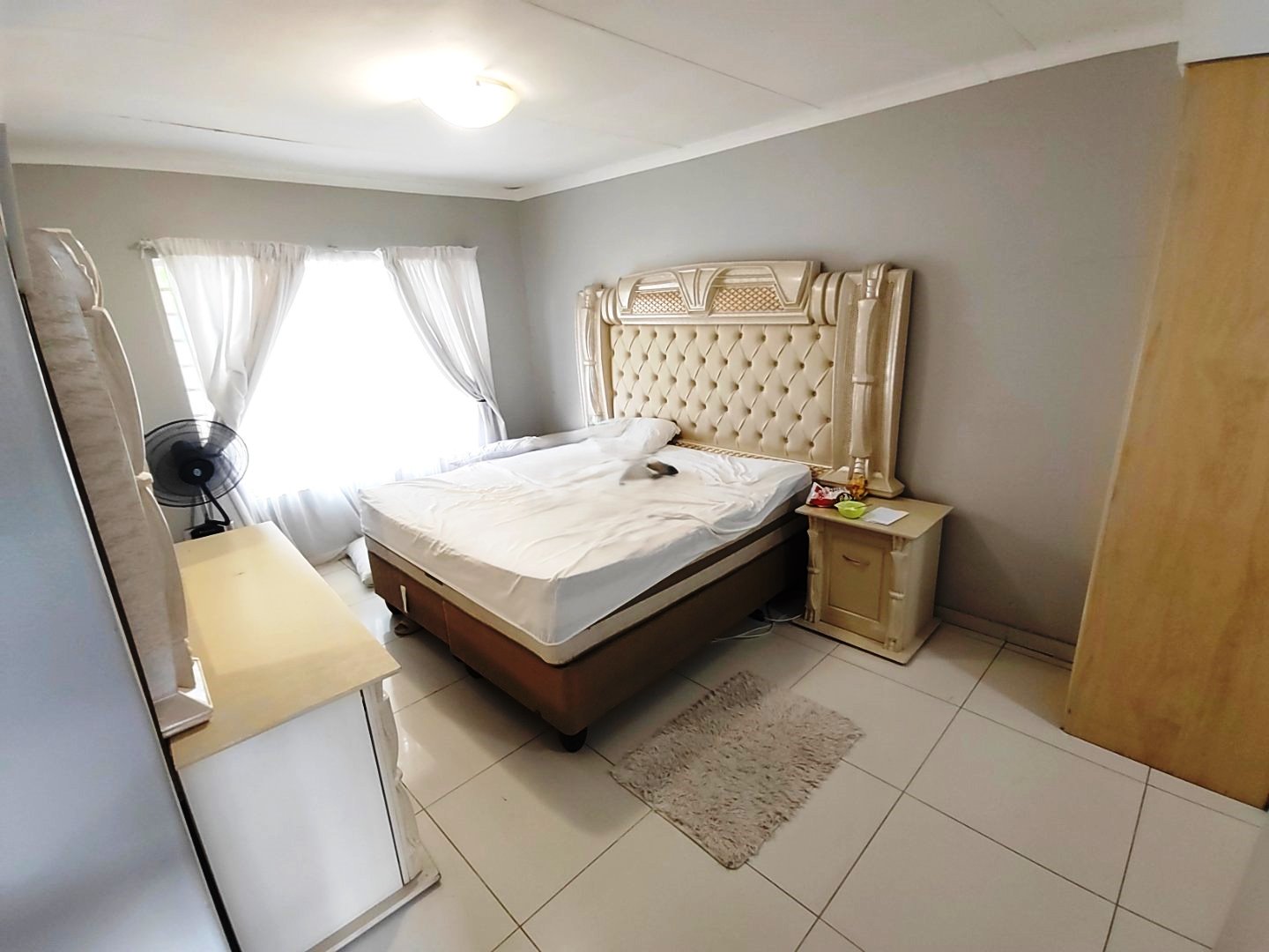 Beautiful three bedroom for sale in Montana