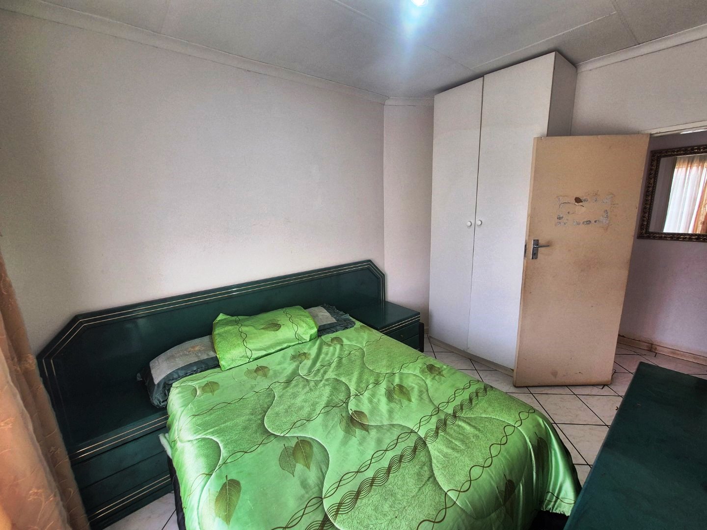 Two bedroom townhouse for sale in Theresa park