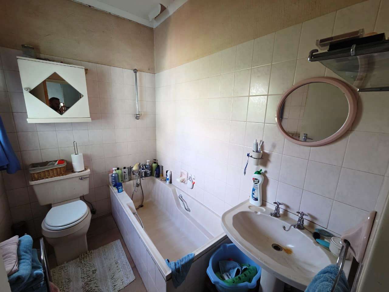 Seven bedroom house for sale in Sinoville