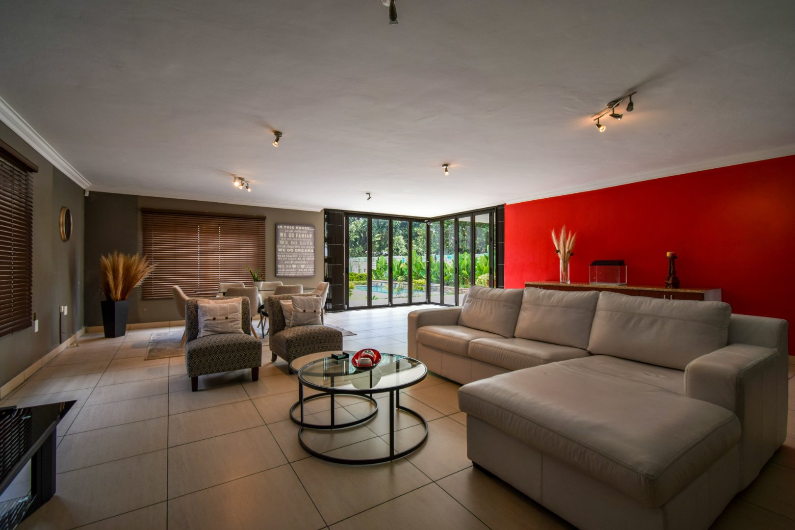 Modern five bedroom house for sale in Gezina