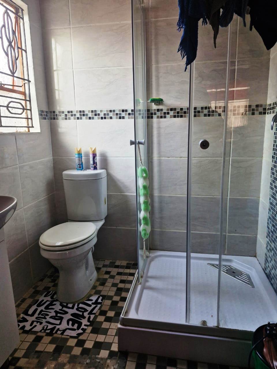 Three bedroom house for sale in Karen park