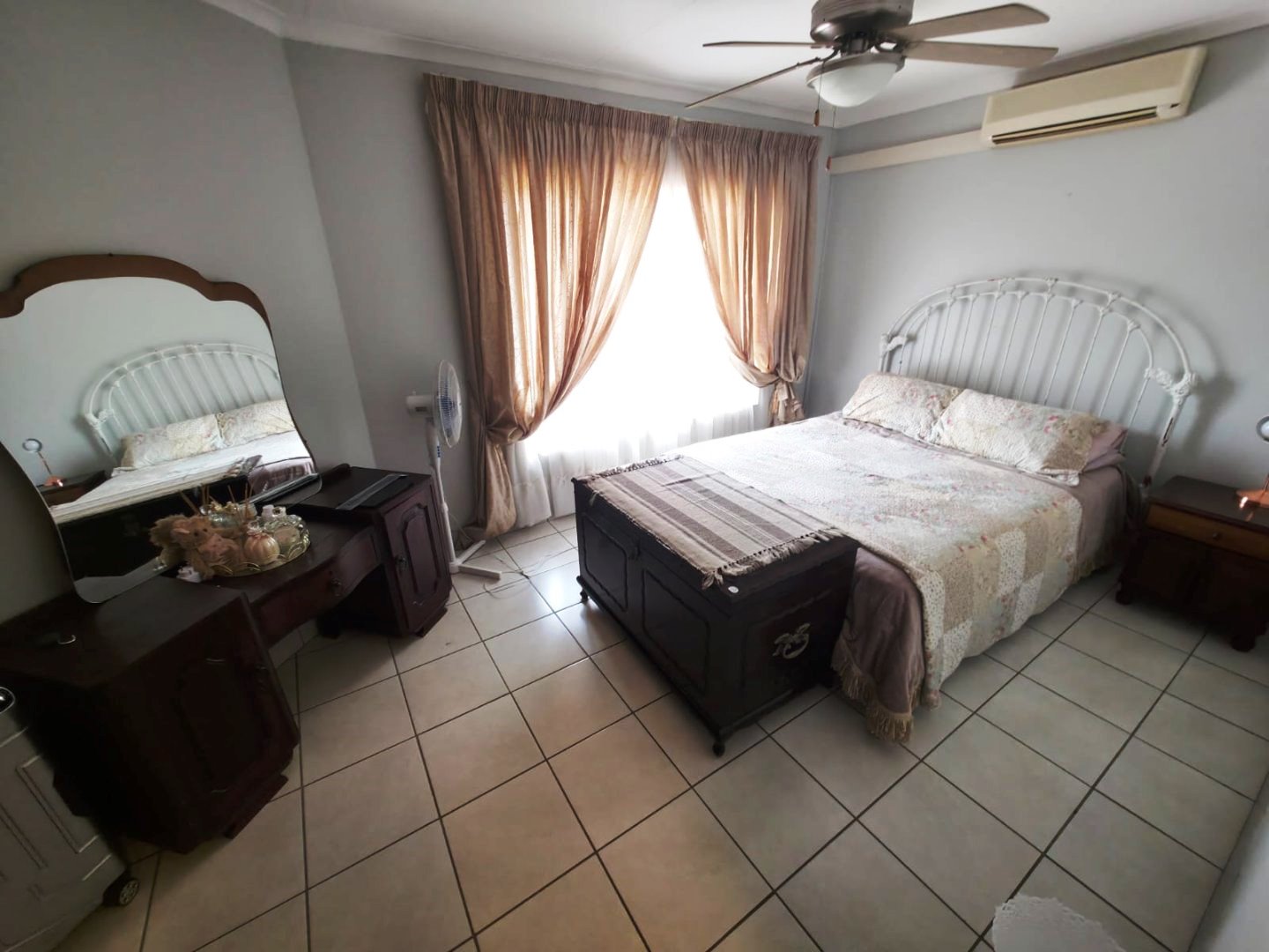 Three bedroom duet for sale in Annlin