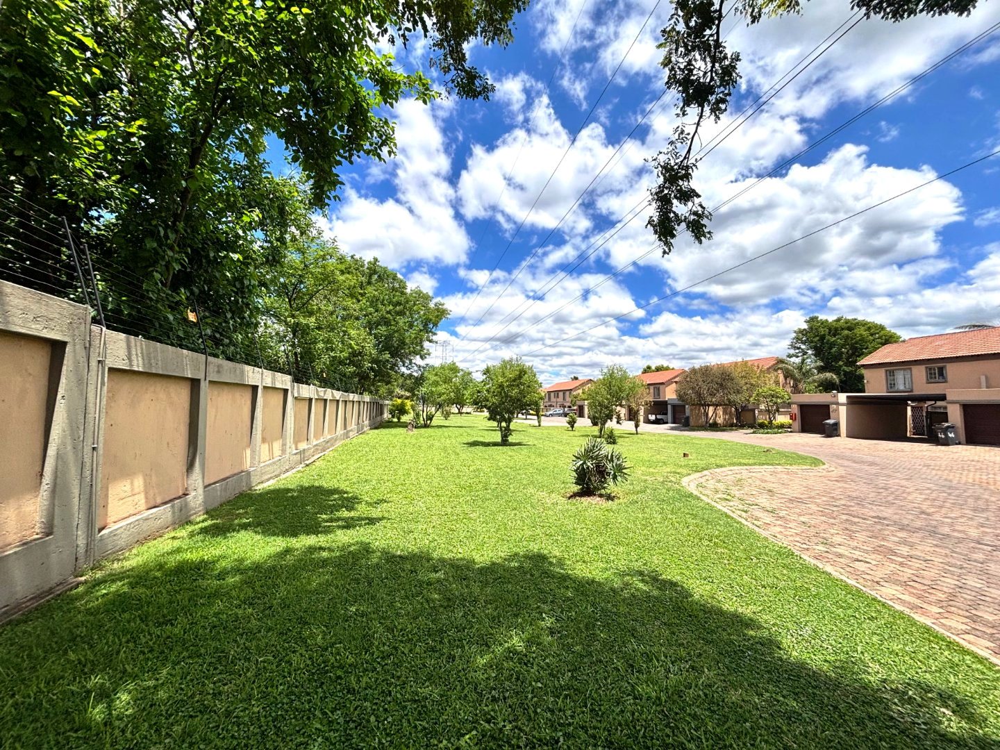 Two bedroom townhouse for sale in Annlin