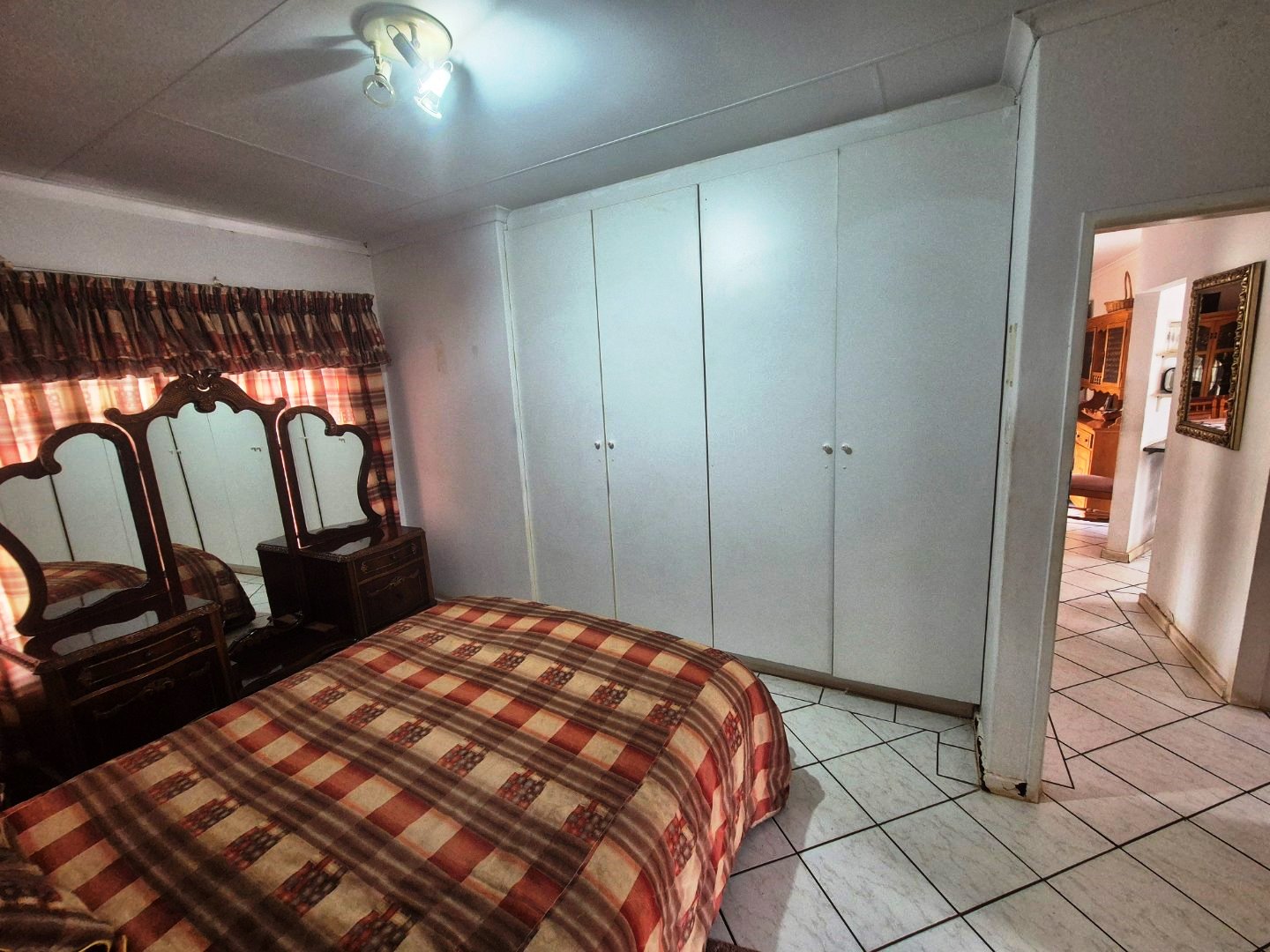 Two bedroom townhouse for sale in Theresa park