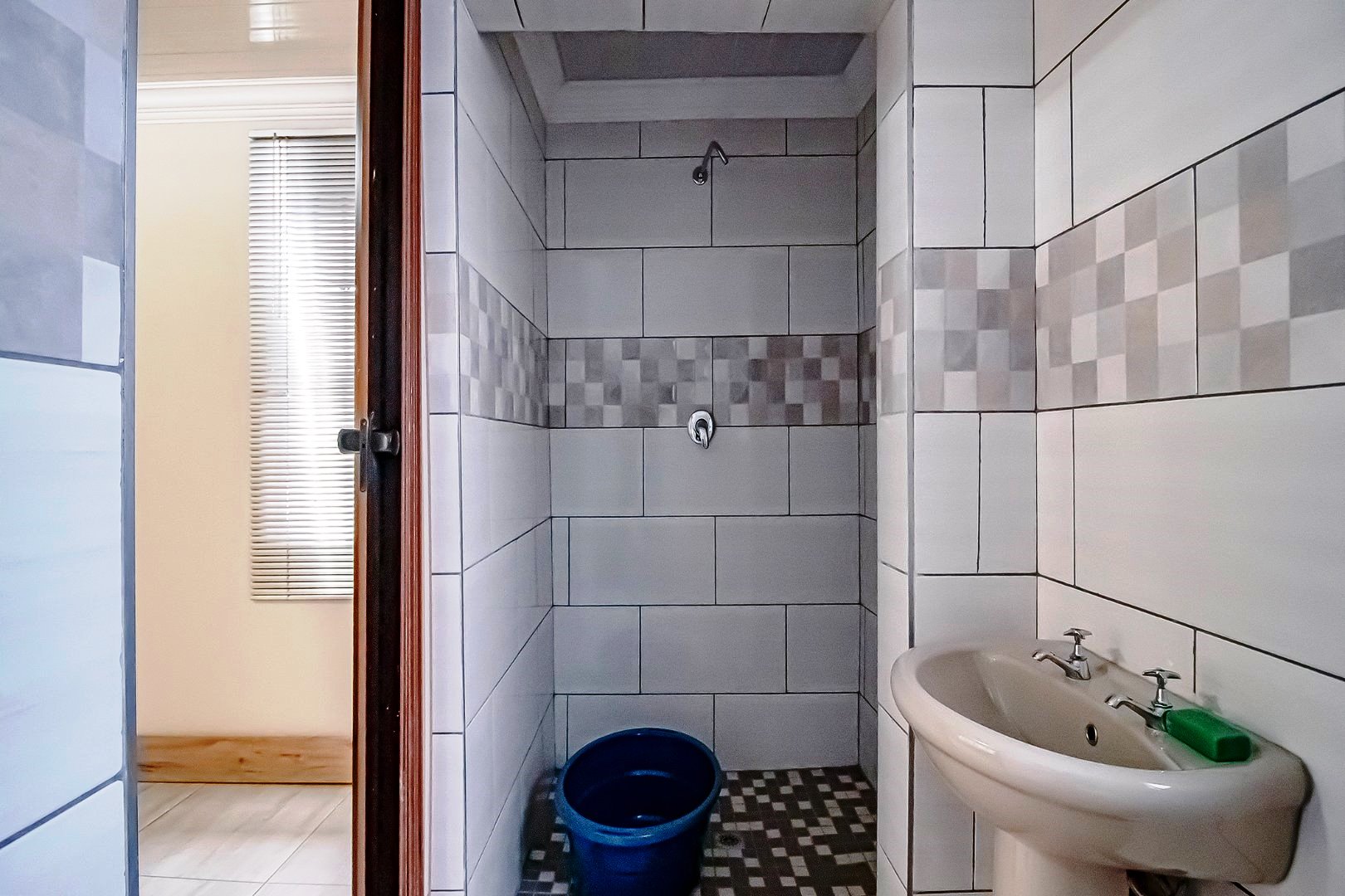 Modern three bedroom in Chantelle for sale