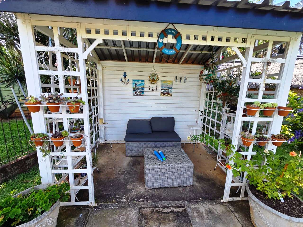 Seven bedroom house for sale in Sinoville