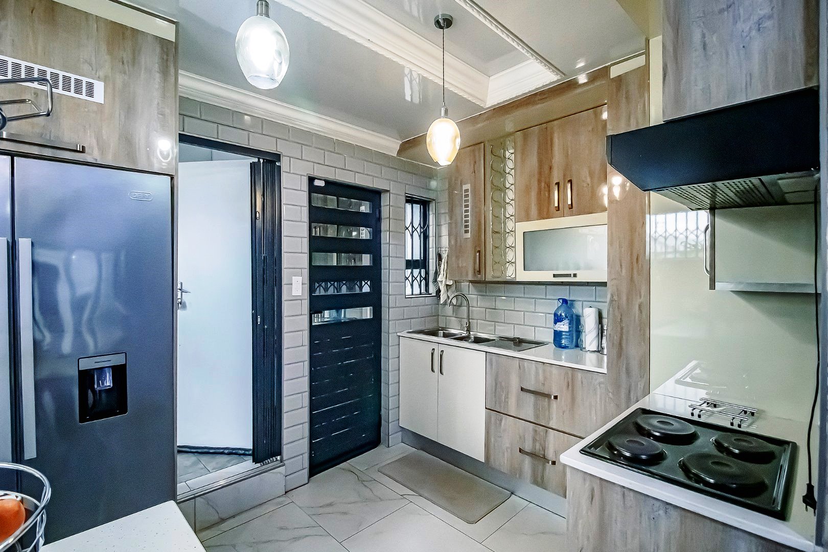 Modern three bedroom in Chantelle for sale