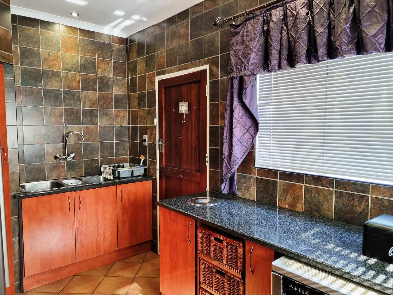 Three bedroom for sale in old Doornpoort