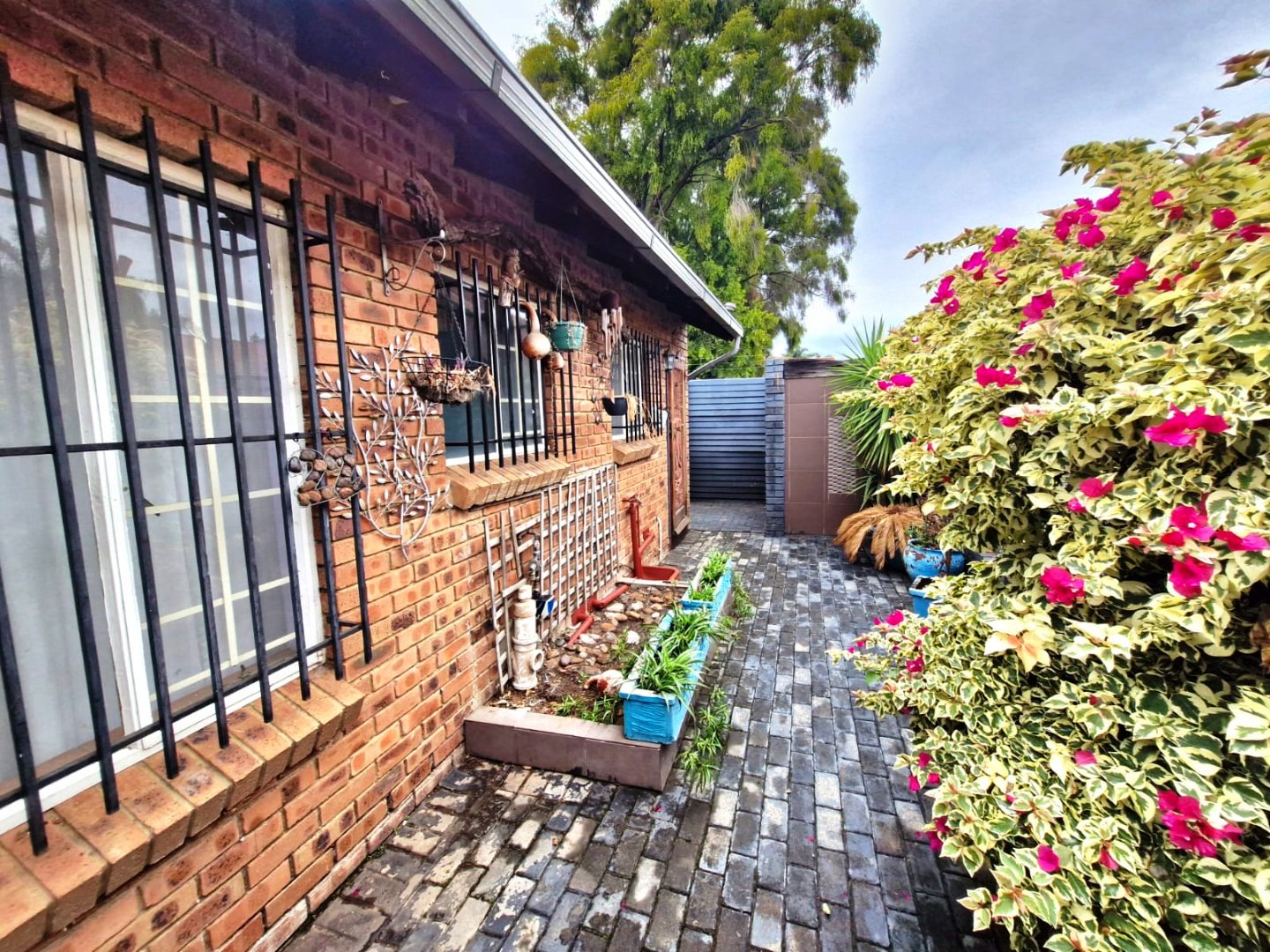 Two bedroom for sale in Annlin