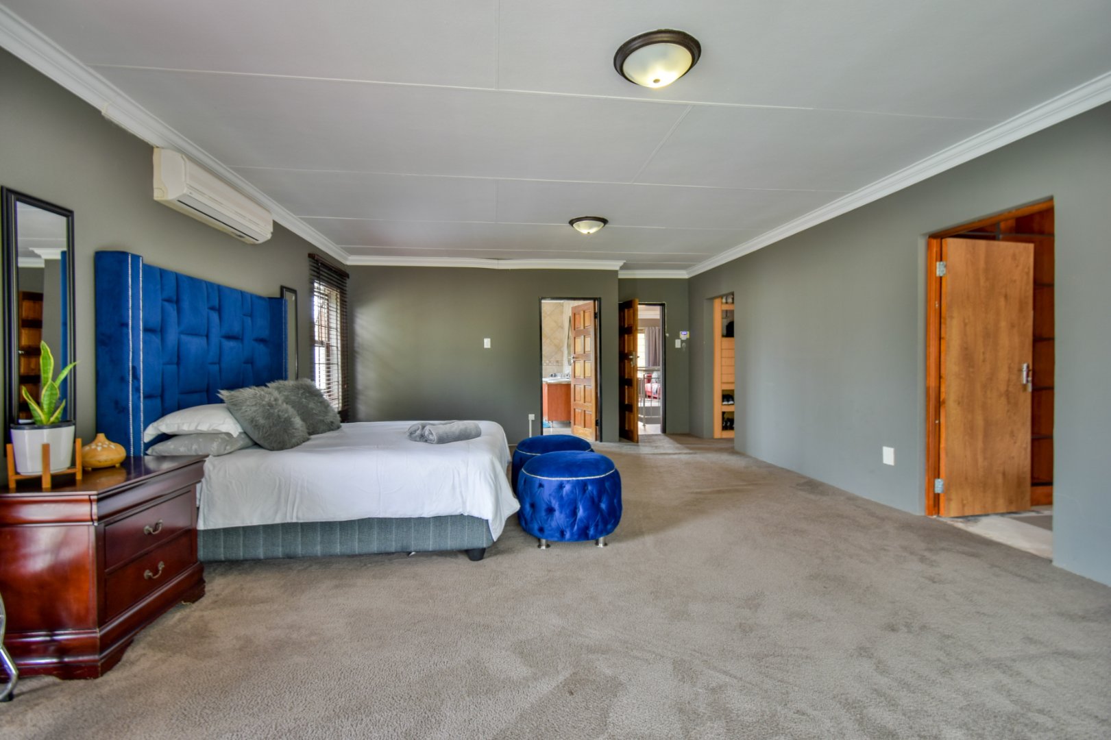 Modern five bedroom house for sale in Gezina