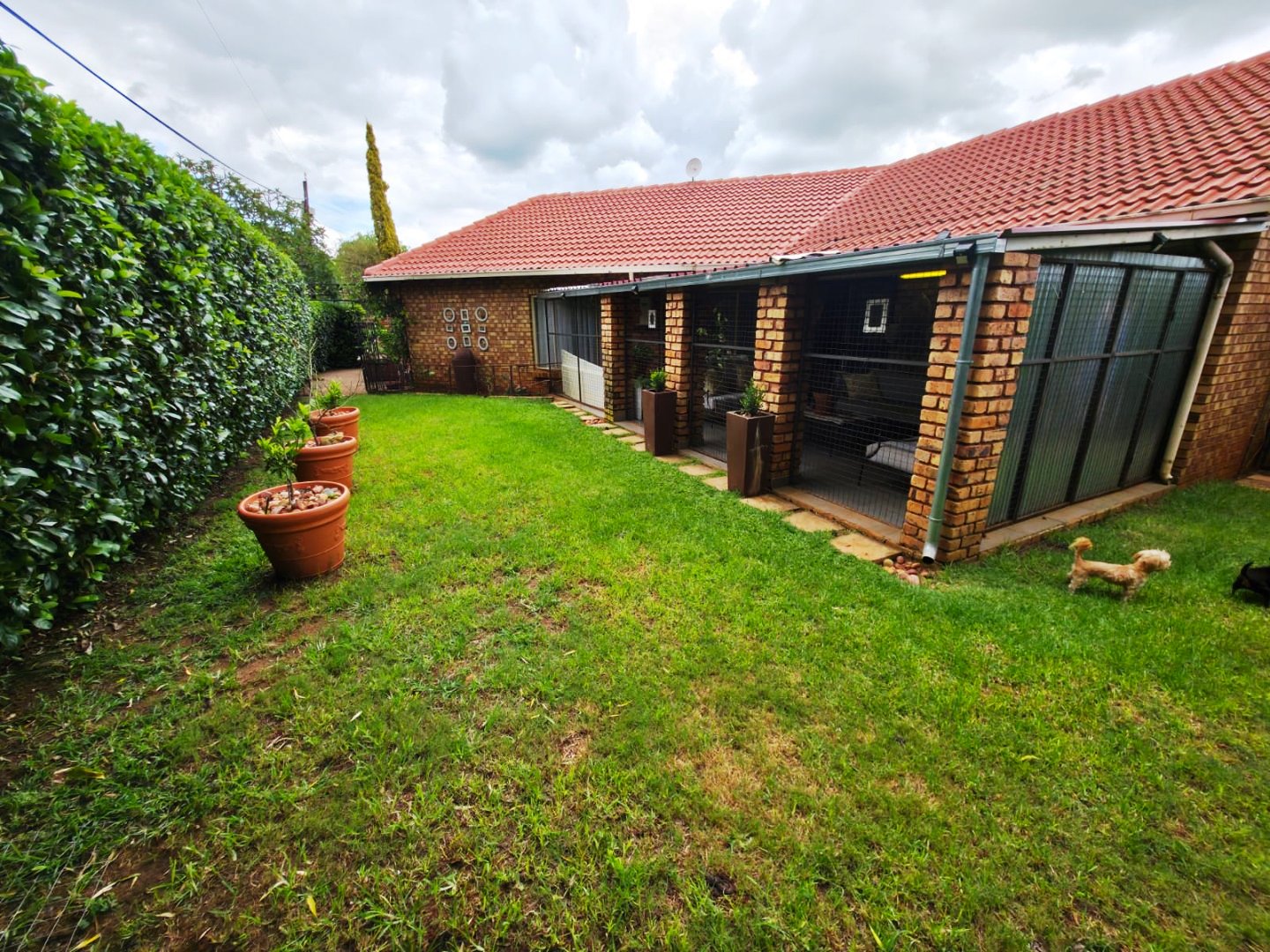 Three bedroom duet for sale in Annlin