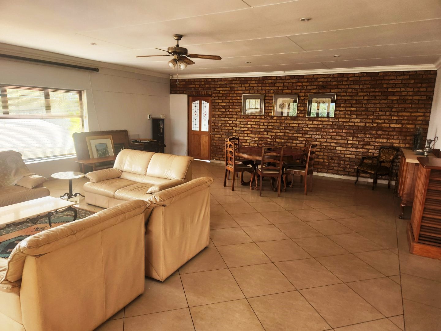 Huge five bedroom house for sale in Wonderboom