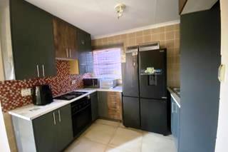 Three bedroom for sale in the Orchards