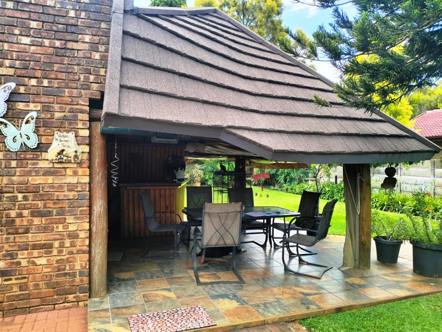 Large three bedroom house for sale in Dorandia