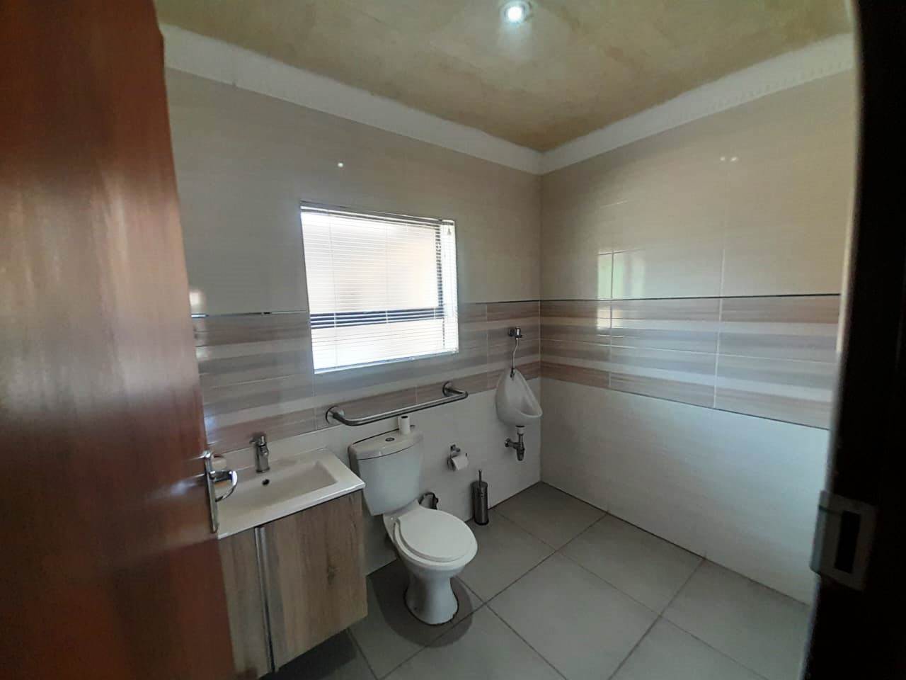 Three bedroom house for sale in Chantelle