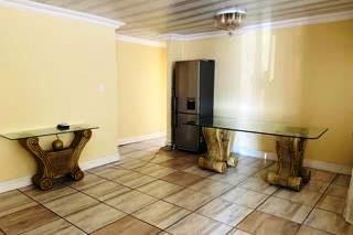 Three bedroom for sale in Theresapark