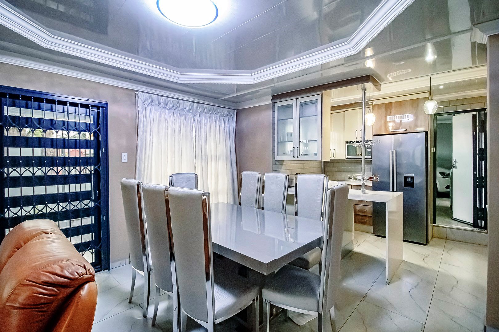 Modern three bedroom in Chantelle for sale