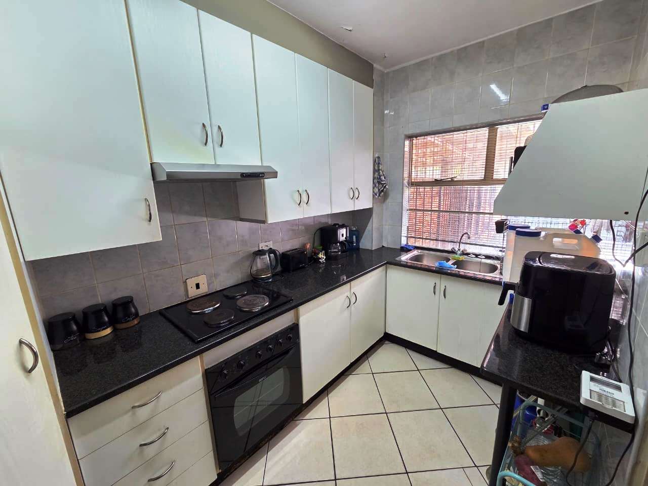 Spacious two bedroom for sale in Montana Tuine